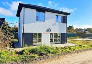 Дом 120м², 2-этажный, участок 4 сот.  