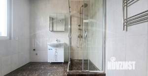 Дом 171м&sup2;, 2-этажный, участок 4 сот.  