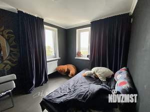 Дом 245м², 3-этажный, участок 8 сот.  