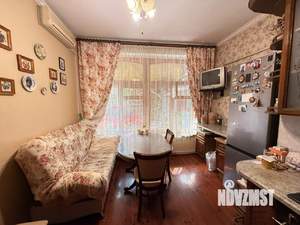 Дом 147м², 3-этажный, участок 2 сот.  