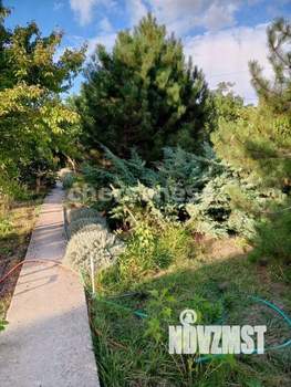 Дом 200м&sup2;, 3-этажный, участок 6 сот.  