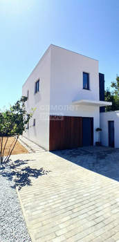 Дом 108м&sup2;, 2-этажный, участок 4 сот.  