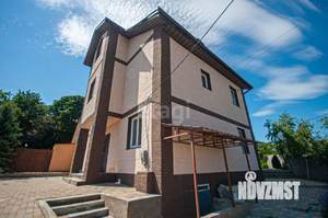 Дом 203м², 3-этажный, участок 10 сот.  