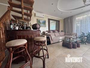 Таунхаус 162м&sup2;, 3-этажный, участок 2 сот.  