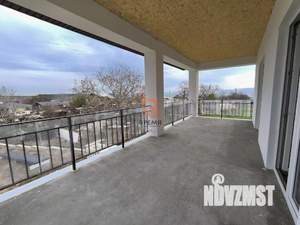 Дом 174м², 2-этажный, участок 4 сот.  