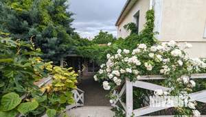 Дом 147м&sup2;, 2-этажный, участок 6 сот.  