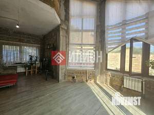 Дом 195м², 2-этажный, участок 5 сот.  