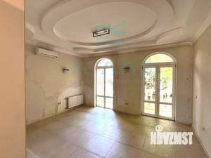 Дом 170м², 2-этажный, участок 3 сот.  