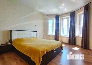 Дом 299м², 2-этажный, участок 5 сот.  