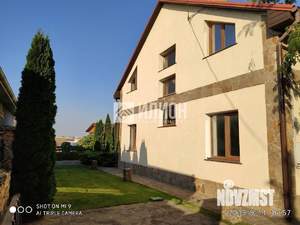 Дом 196м&sup2;, 2-этажный, участок 4 сот.  