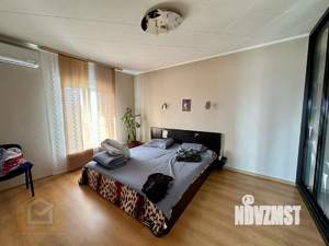 Дом 280м², 2-этажный, участок 10 сот.  