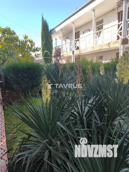 Дом 1200м², 2-этажный, участок 10 сот.  