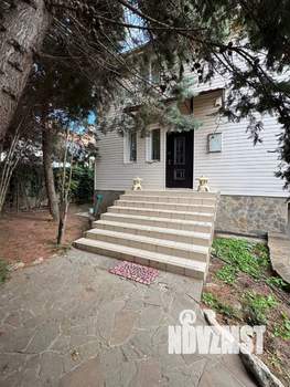 Дом 250м², 2-этажный, участок 6 сот.  