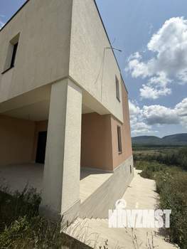 Коттедж 492м², 3-этажный, участок 10 сот.  