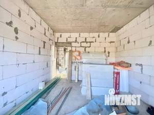 Дом 110м², 2-этажный, участок 4 сот.  