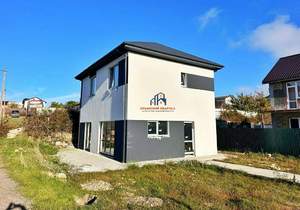 Дом 120м², 2-этажный, участок 4 сот.  