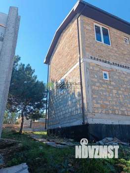 Дом 95м&sup2;, 2-этажный, участок 7 сот.  