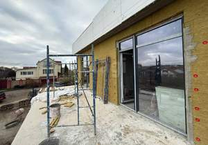 Дом 200м&sup2;, 2-этажный, участок 4 сот.  