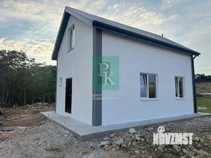 Дом 85м&sup2;, 2-этажный, участок 5 сот.  