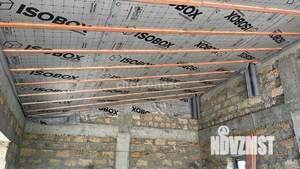 Дом 100м&sup2;, 2-этажный, участок 4 сот.  