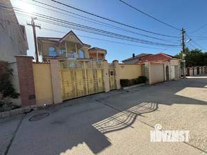 Дом 287м², 3-этажный, участок 8 сот.  