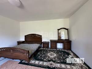 Дом 42м&sup2;, 2-этажный, участок 9 сот.  