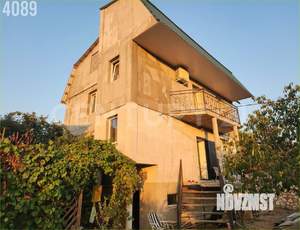 Дом 280м², 3-этажный, участок 7 сот.  