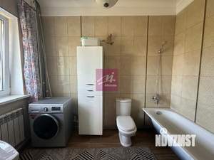 Дом 255м², 3-этажный, участок 4 сот.  