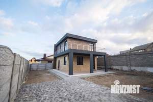 Дом 110м&sup2;, 2-этажный, участок 5 сот.  