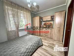 Дом 350м&sup2;, 2-этажный, участок 4 сот.  