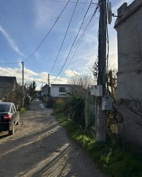 Дом 40м&sup2;, 2-этажный, участок 4 сот.  