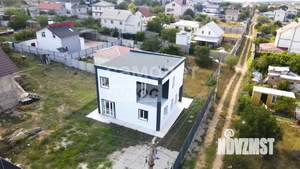 Дом 130м&sup2;, 2-этажный, участок 4 сот.  