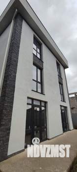 Таунхаус 272м², 3-этажный, участок 3 сот.  