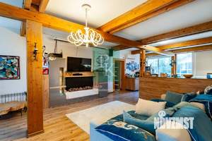 Дом 180м&sup2;, 2-этажный, участок 6 сот.  