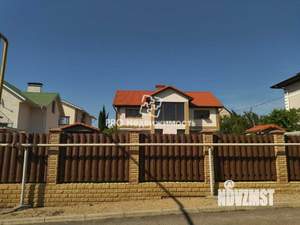 Дом 184м², 2-этажный, участок 6 сот.  