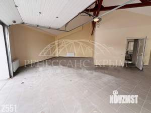 Дом 300м&sup2;, 2-этажный, участок 16 сот.  