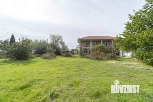 Дом 240м², 2-этажный, участок 11 сот.  