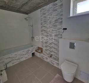 Дом 330м², 3-этажный, участок 6 сот.  
