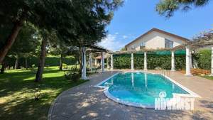 Дом 805м², 5-этажный, участок 20 сот.  