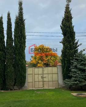 Дом 61м², 2-этажный, участок 5 сот.  