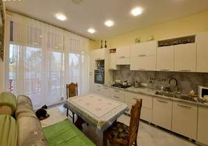 Дом 122м&sup2;, 1-этажный, участок 4 сот.  