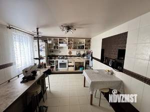 Дом 178м&sup2;, 2-этажный, участок 4 сот.  