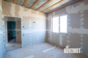 Дом 112м², 2-этажный, участок 4 сот.  