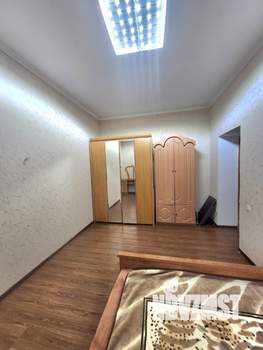 Дом 218м&sup2;, 2-этажный, участок 10 сот.  