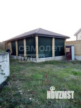 Коттедж 350м&sup2;, 2-этажный, участок 20 сот.  