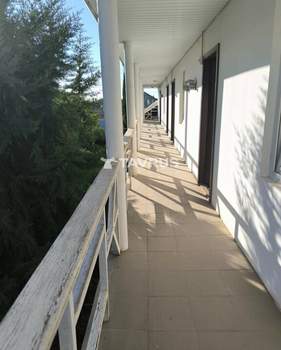 Дом 1200м², 2-этажный, участок 10 сот.  