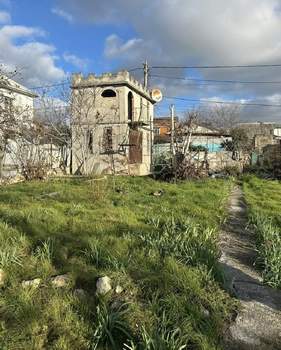 Дом 40м&sup2;, 2-этажный, участок 4 сот.  