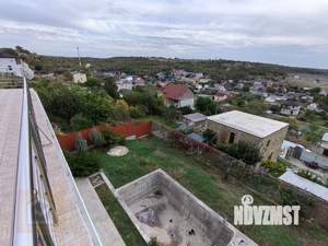 Дом 375м², 3-этажный, участок 12 сот.  