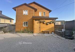 Дом 130м², 2-этажный, участок 6 сот.  