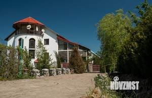 Коттедж 450м&sup2;, 2-этажный, участок 25 сот.  